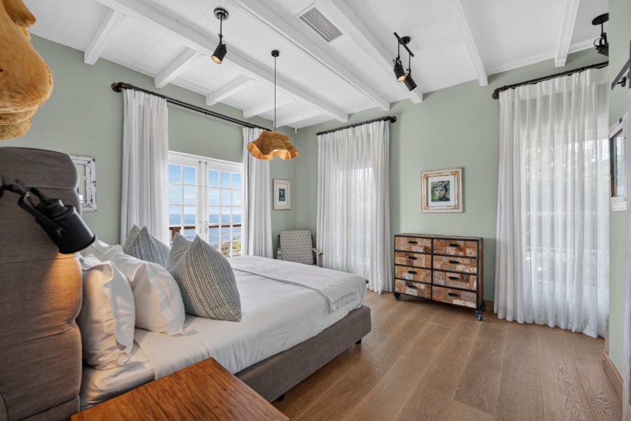 6 Bedroom Property for Sale in Camps Bay Western Cape